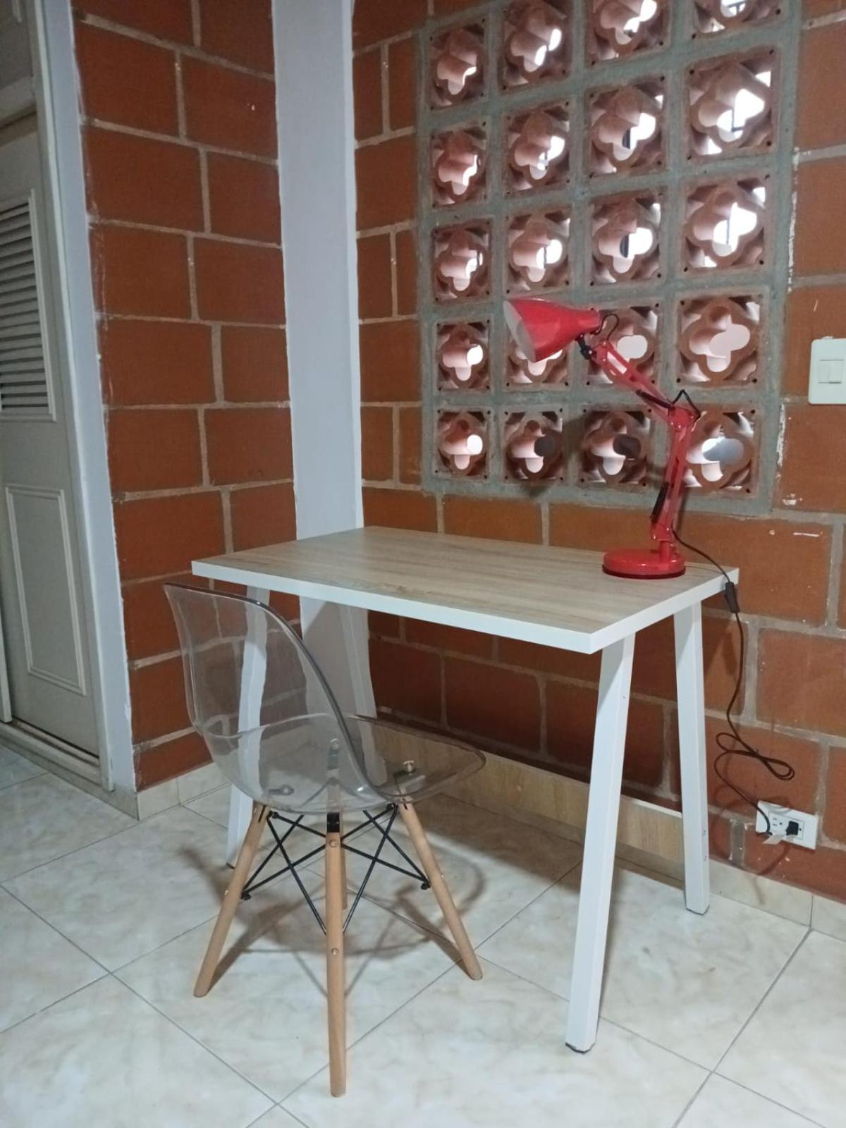 Amplio y comodo Apartaestudio