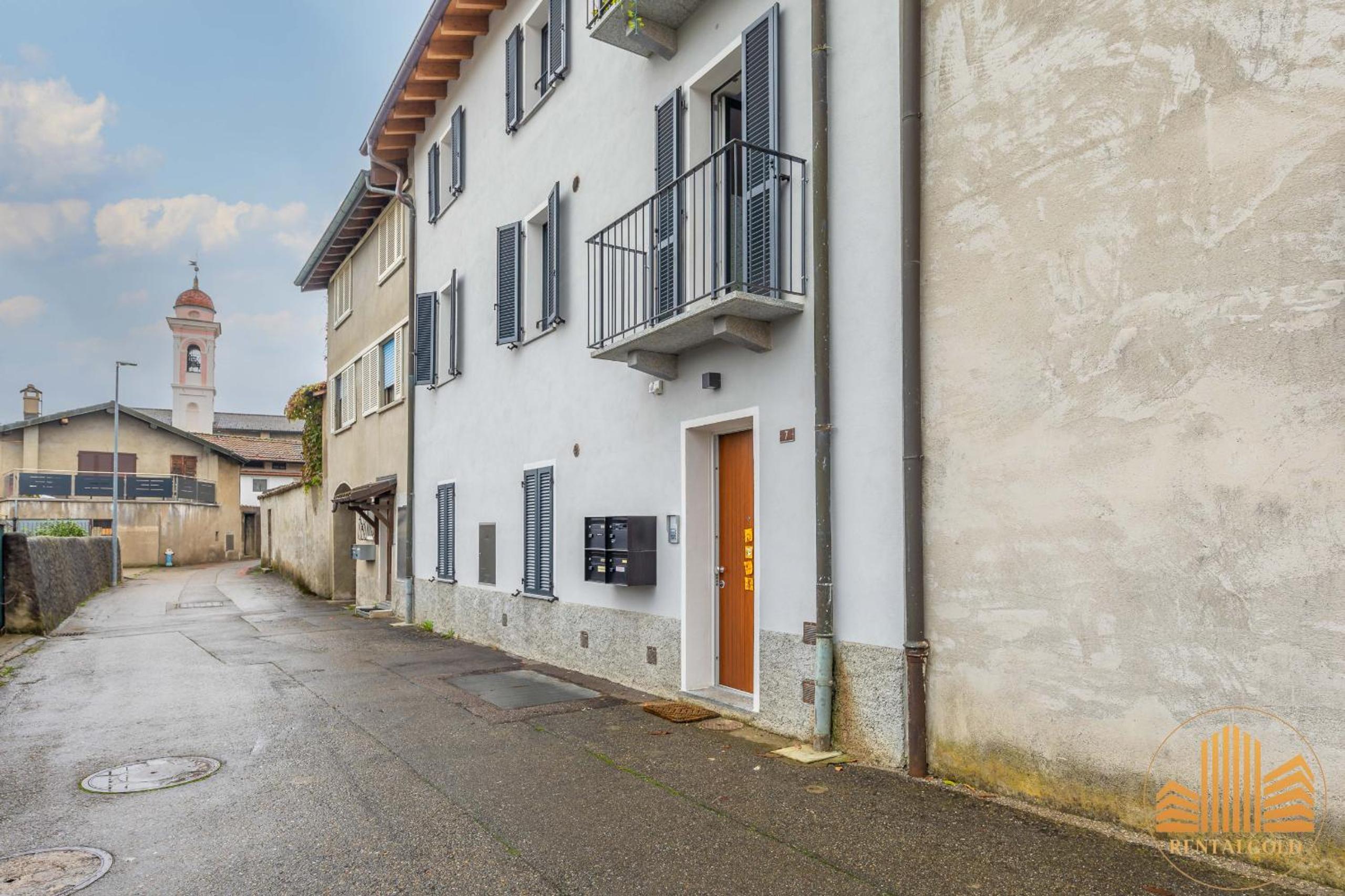 Elegante Trilocale tra Mendrisio e confine Italiano