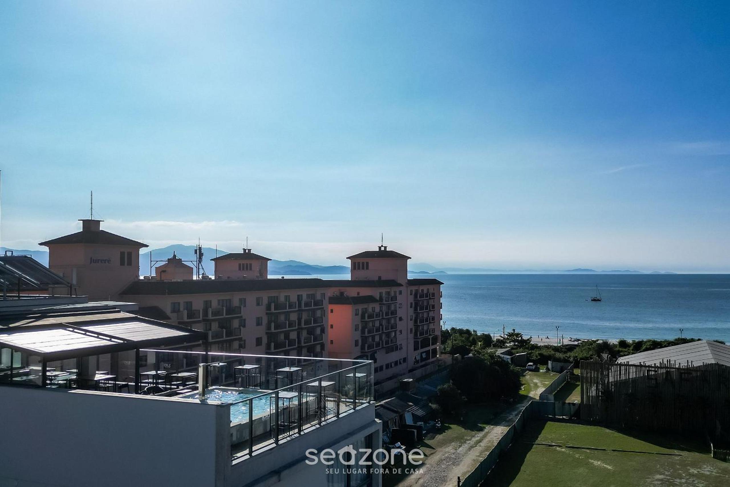 Spot Jurere sophistication by the sea - SPJ's