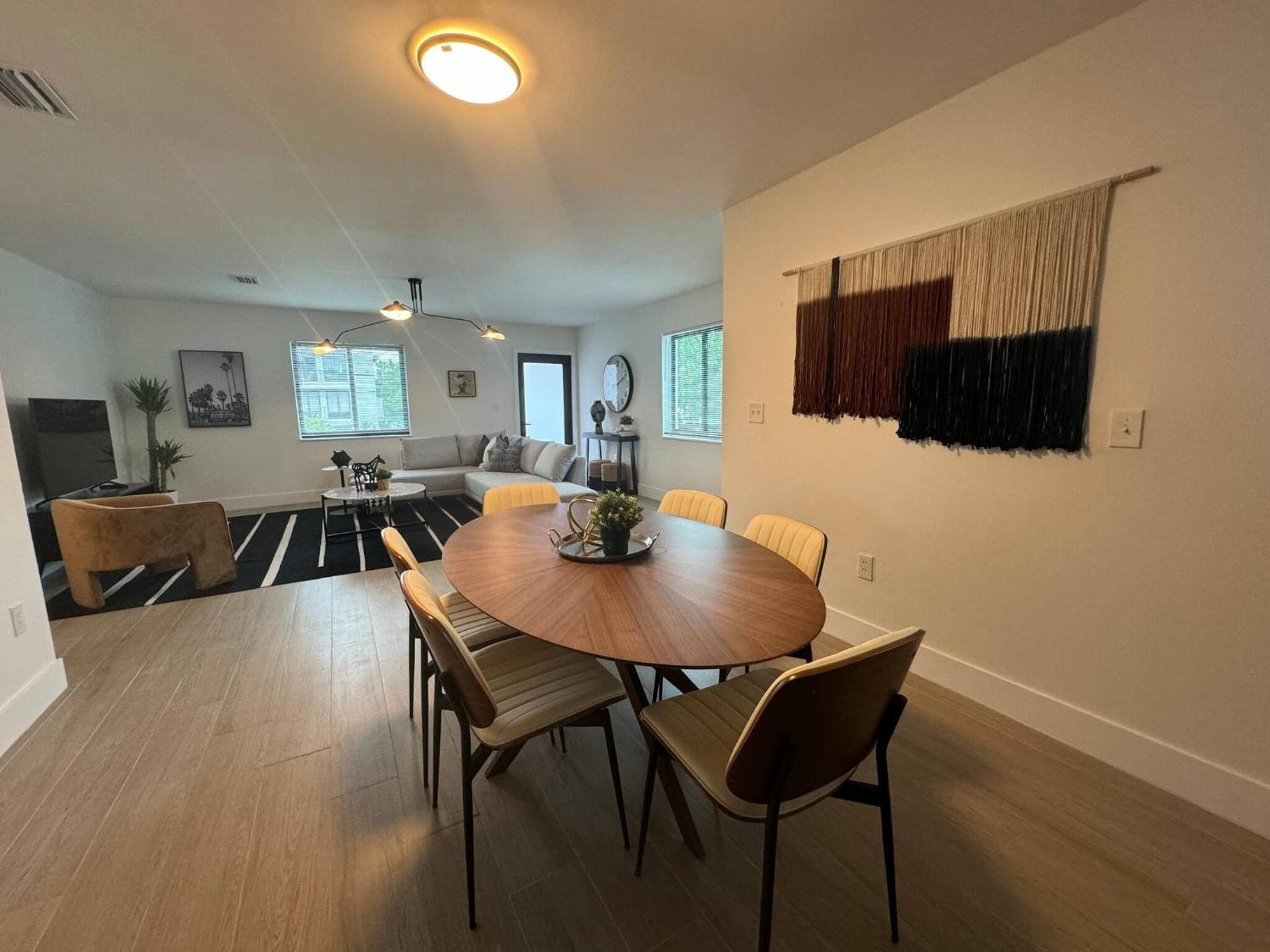 Stylish Wynwood Retreat Near Art District