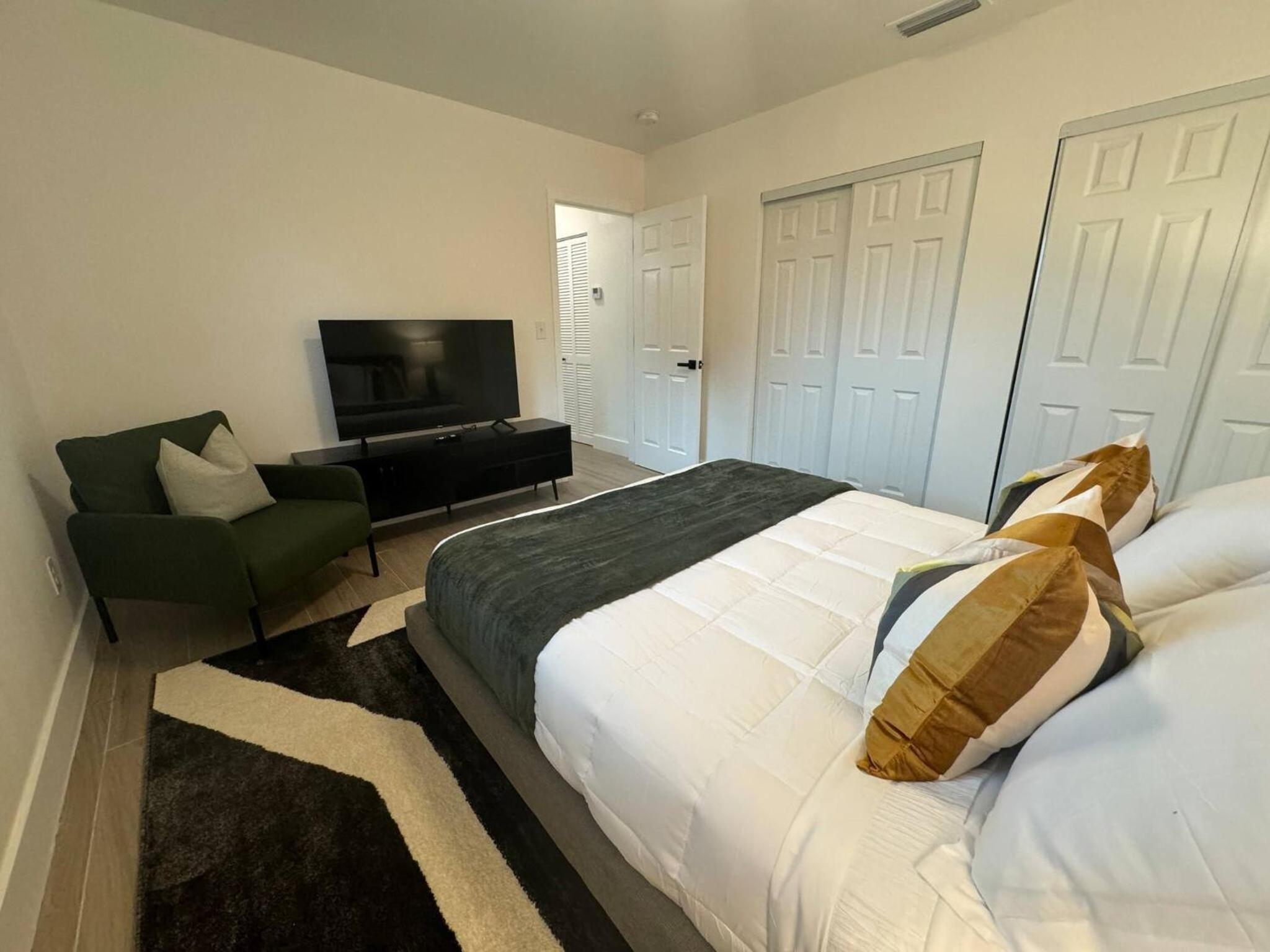 Stylish Wynwood Retreat Near Art District