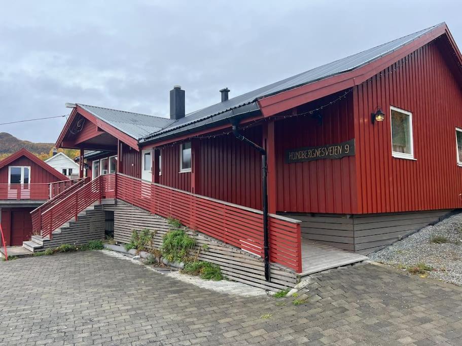 Nydelig villa med havutsikt og utendørs badestamp view 5