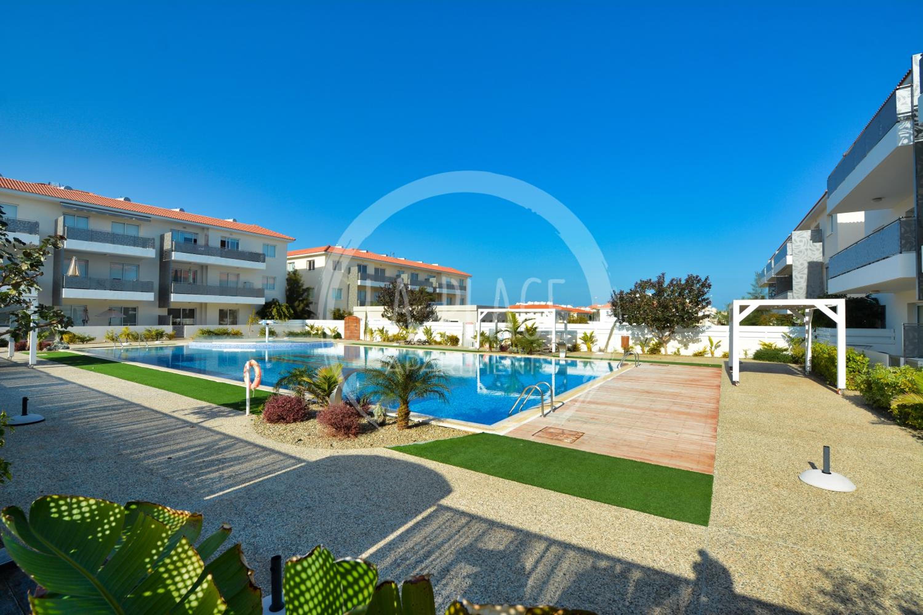 NEW 2BR Townhouse in Luxury Resort Pool & Beach
