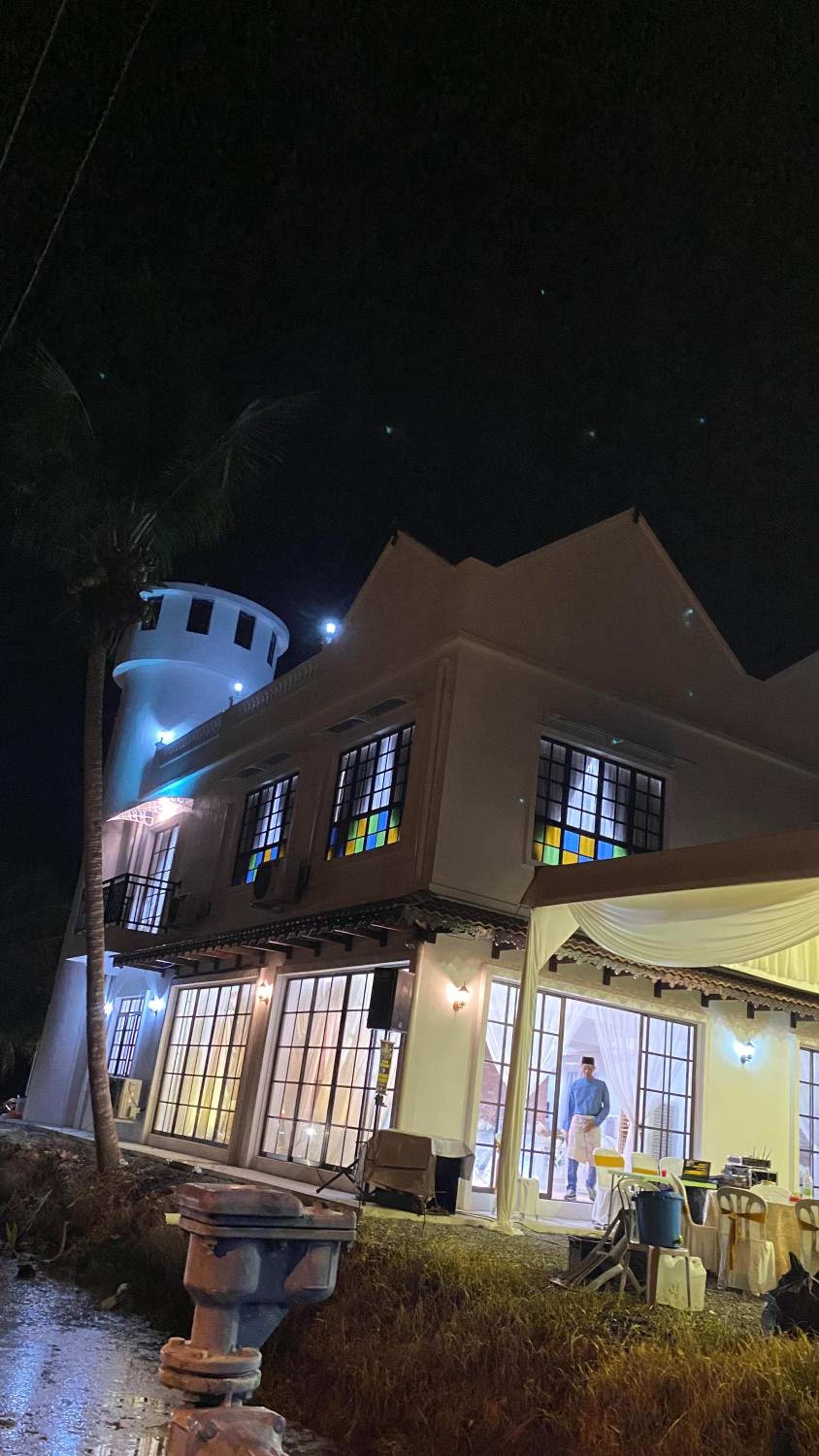 Pearl Castlestay
