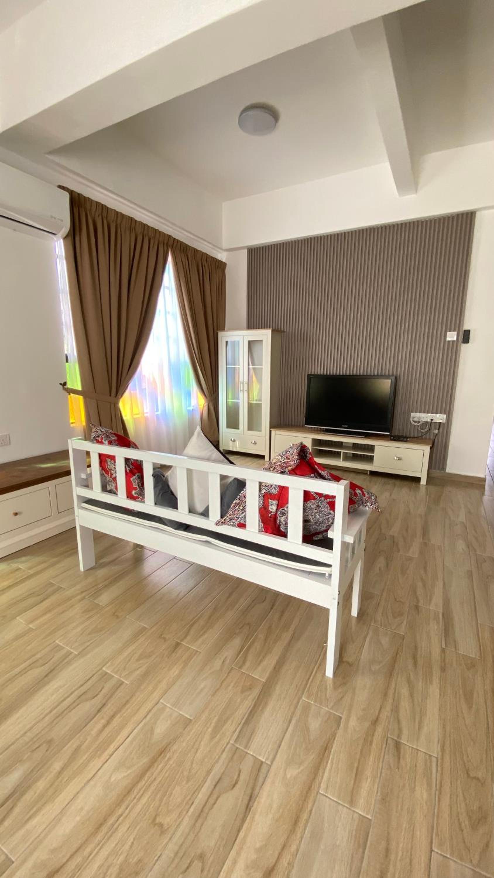 Pearl Castlestay