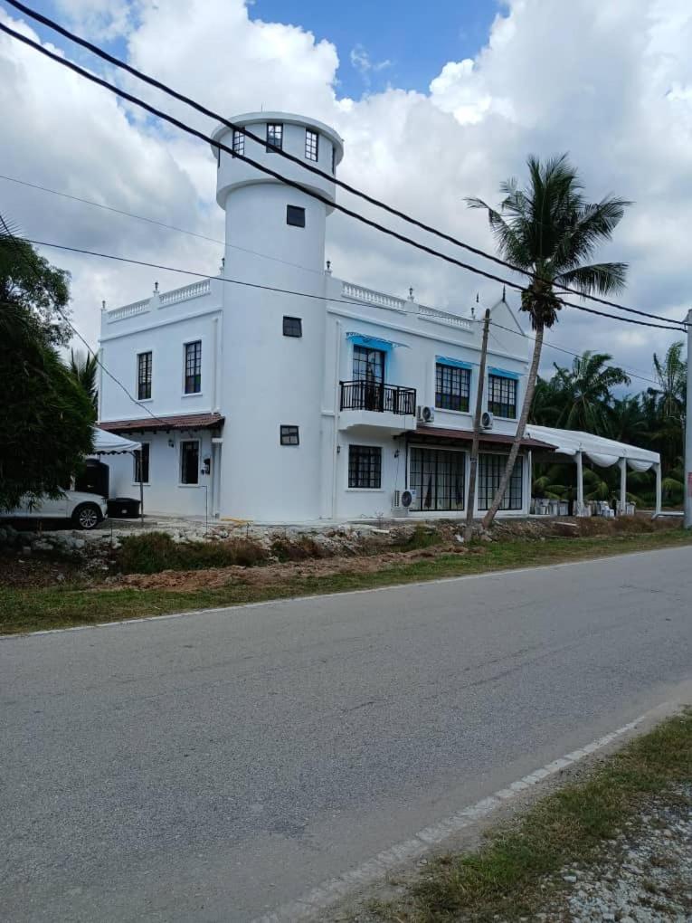 Pearl Castlestay