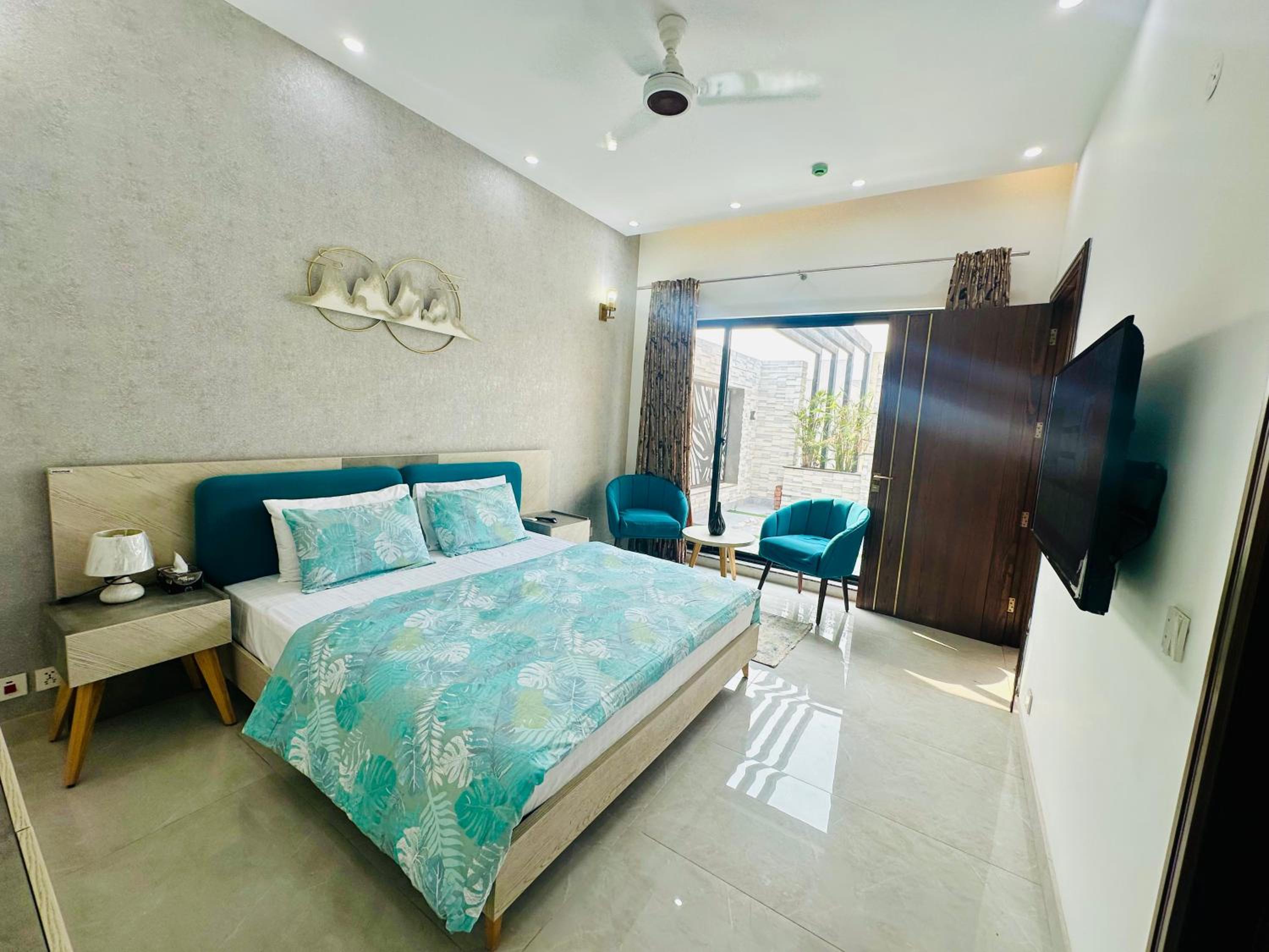 3BHK Modern Perfect & Luxury view 2
