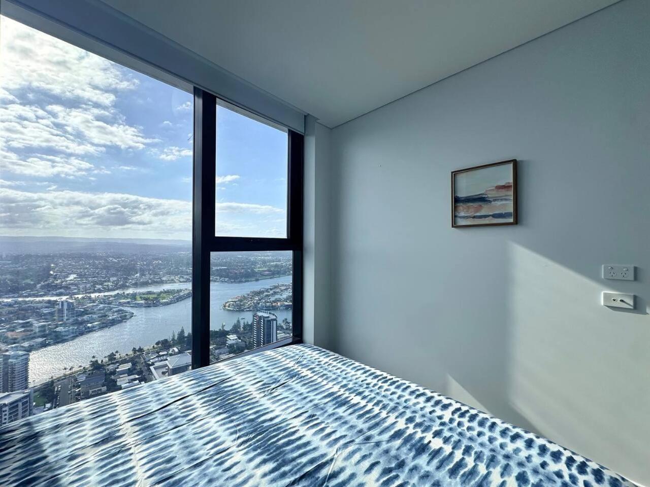 Clear Water Serenade Lv 50 plus Skyhome at Ocean Meriton