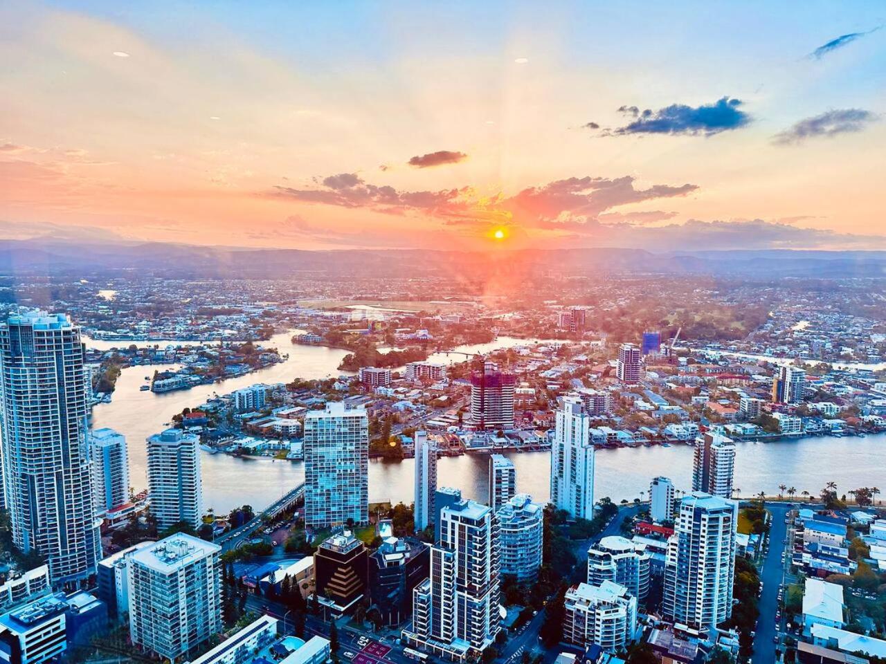 Clear Water Serenade Lv 50 plus Skyhome at Ocean Meriton
