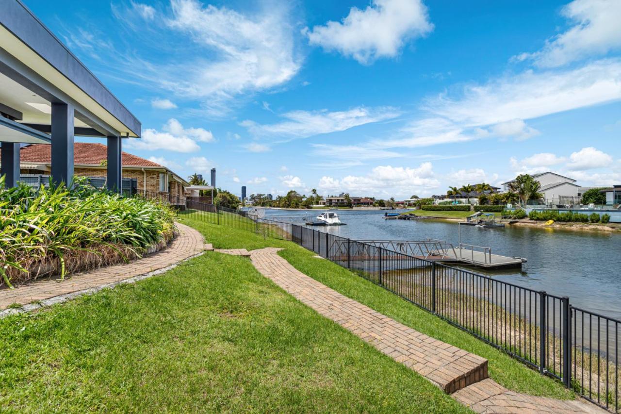 Broadbeach Waterfront Retreat