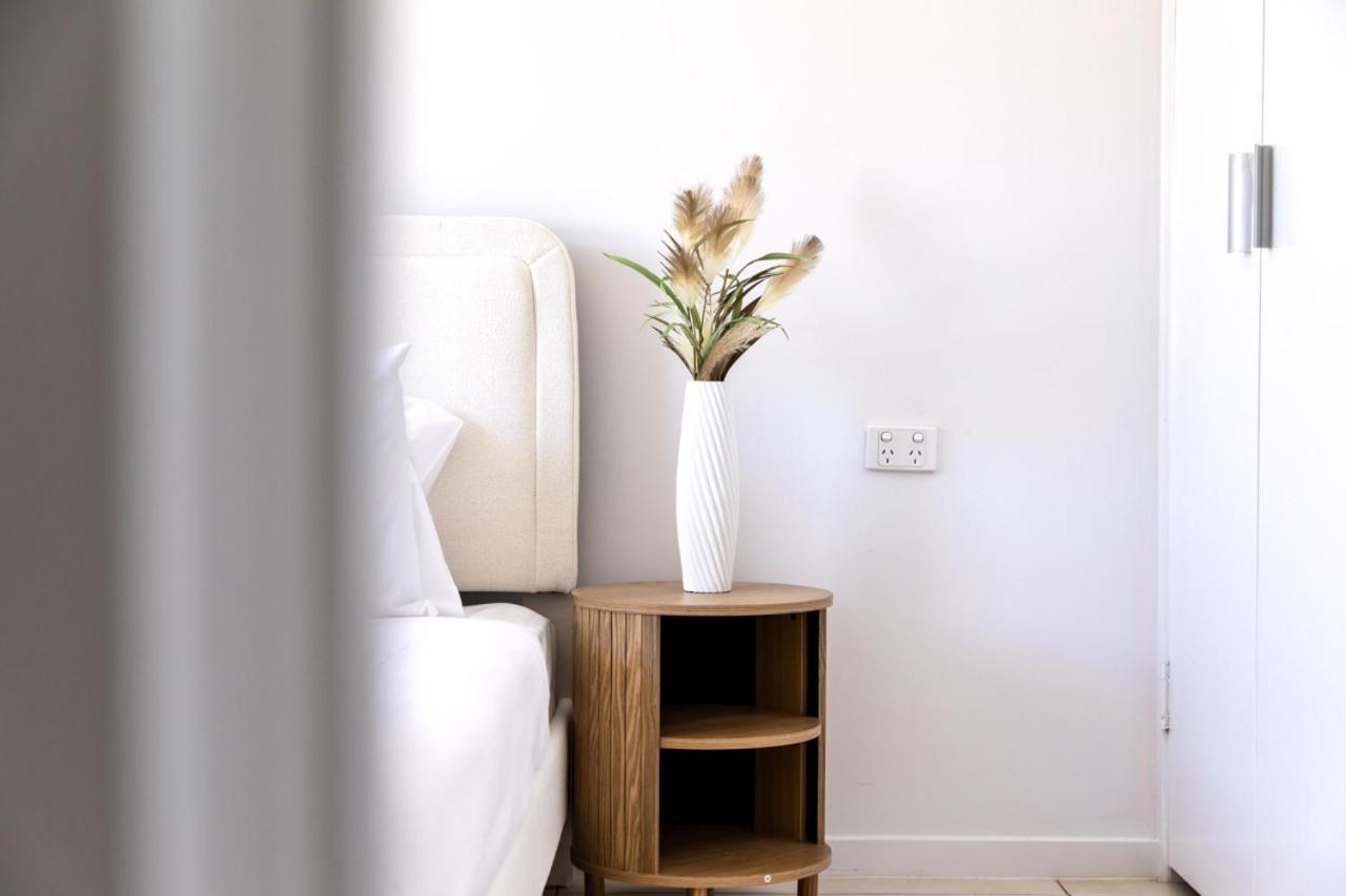Broadbeach Waterfront Retreat