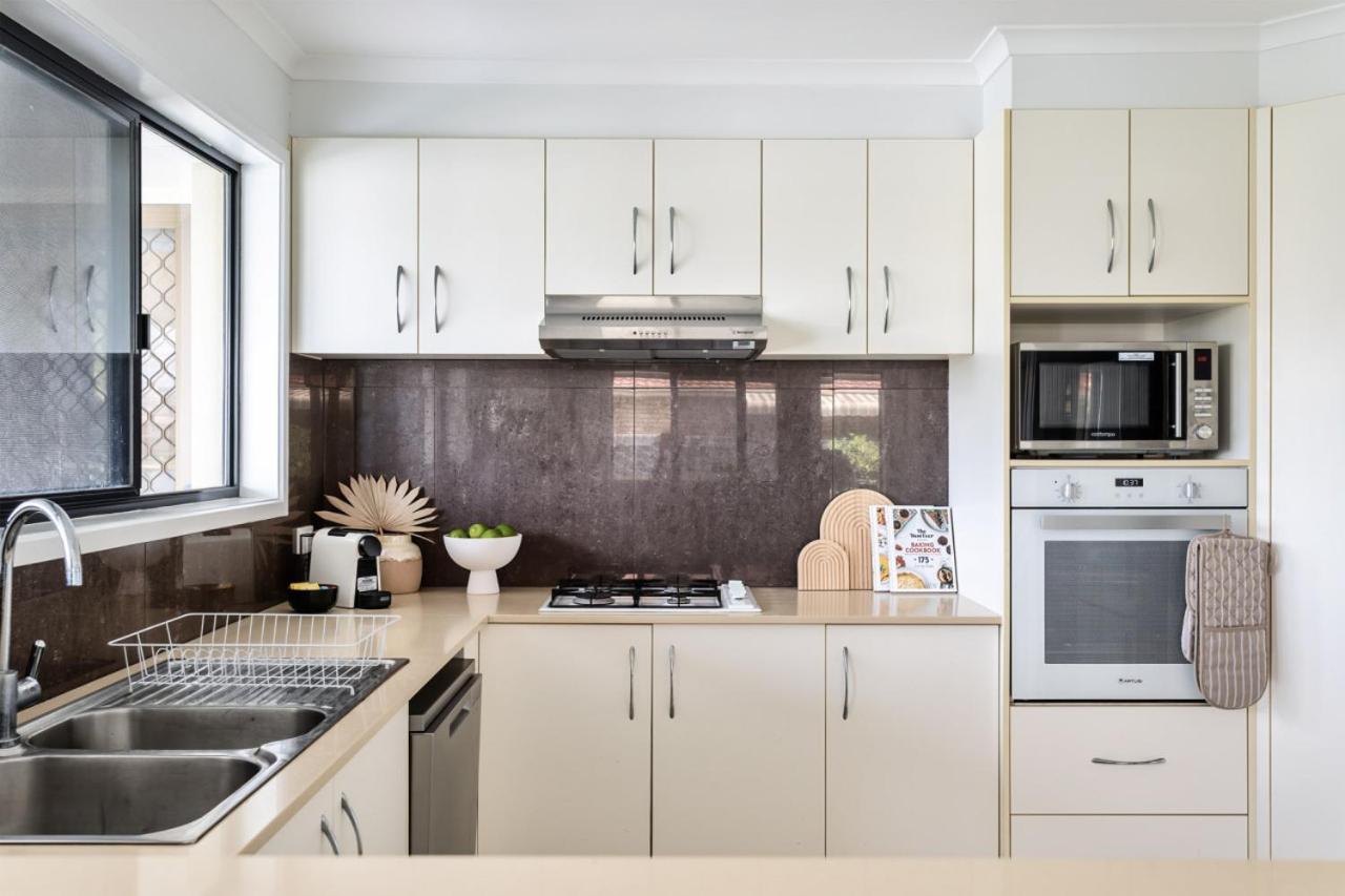 Broadbeach Waterfront Retreat