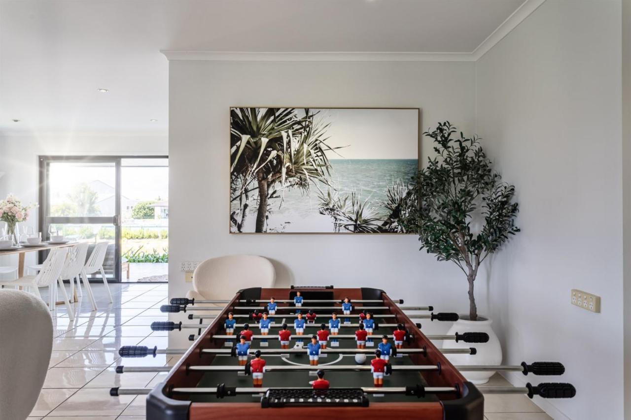 Broadbeach Waterfront Retreat