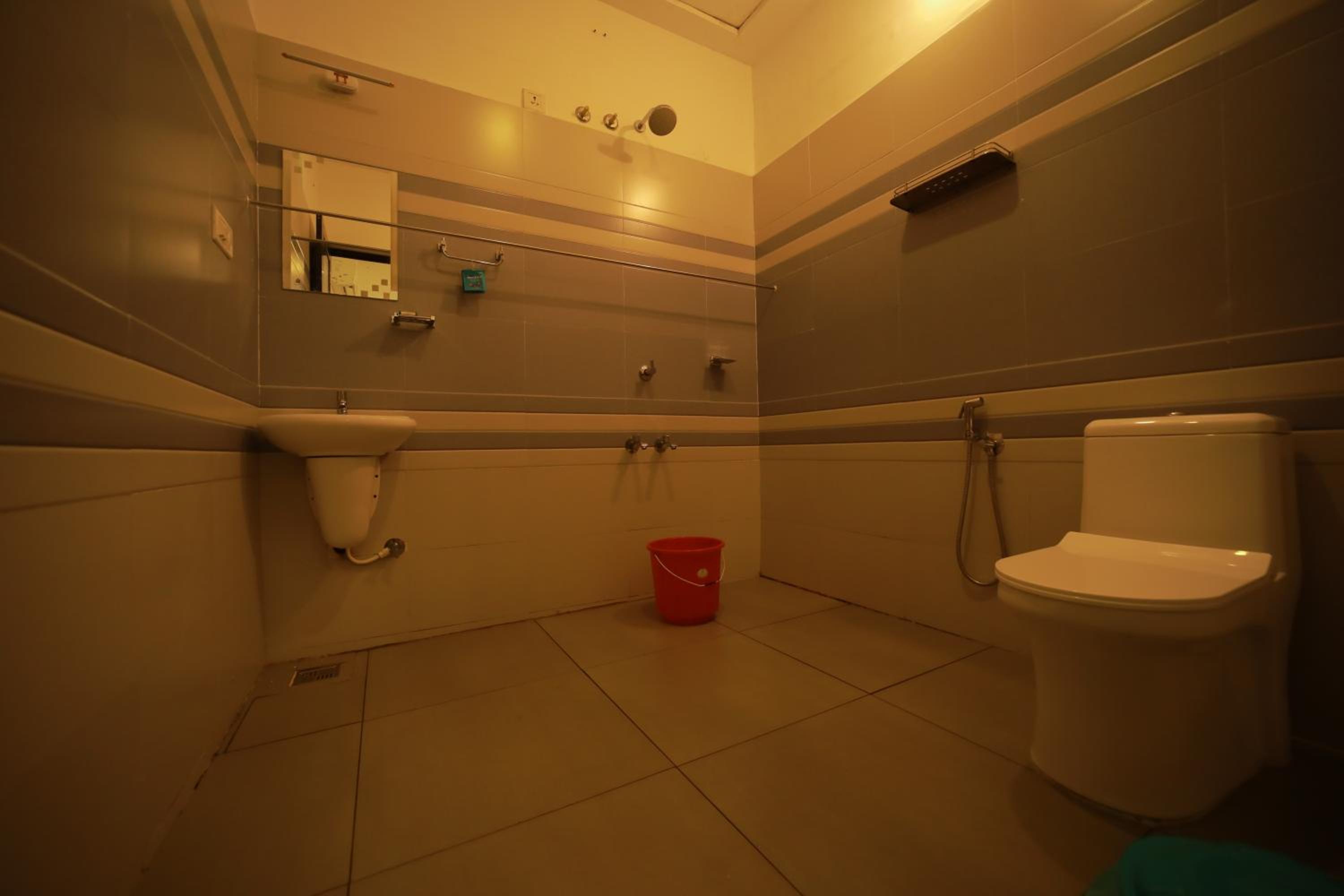 Prakruthi Residency Munroeisland