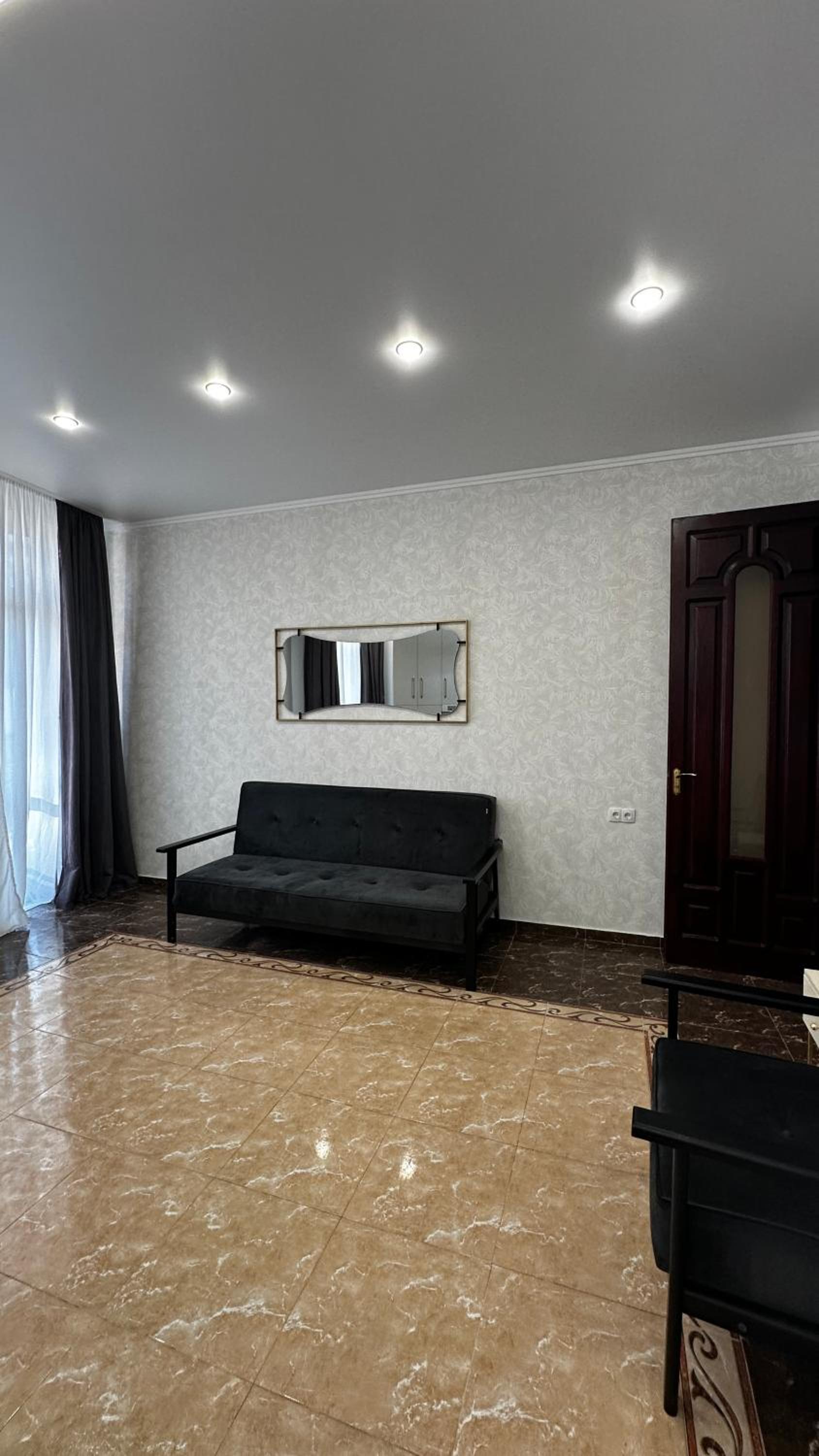 Cozy Ramishvili Vake