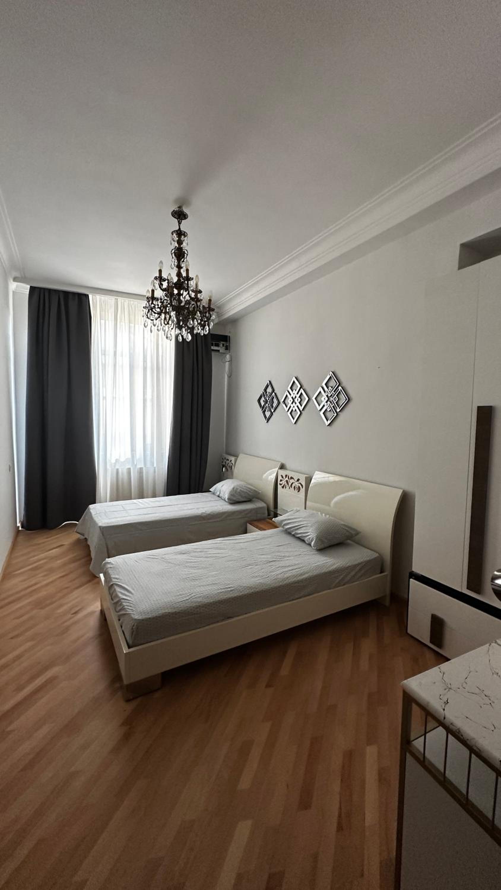 Cozy Ramishvili Vake