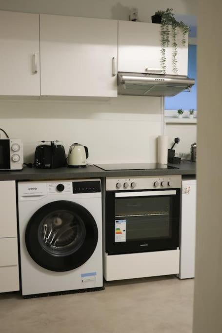 Zentral gemütliches Design Apt Nähe Schlossstraße