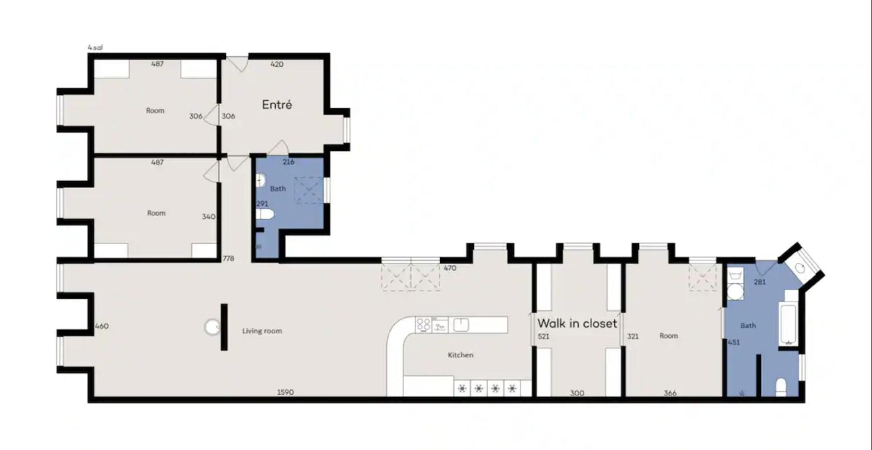 Stunning penthouse A location