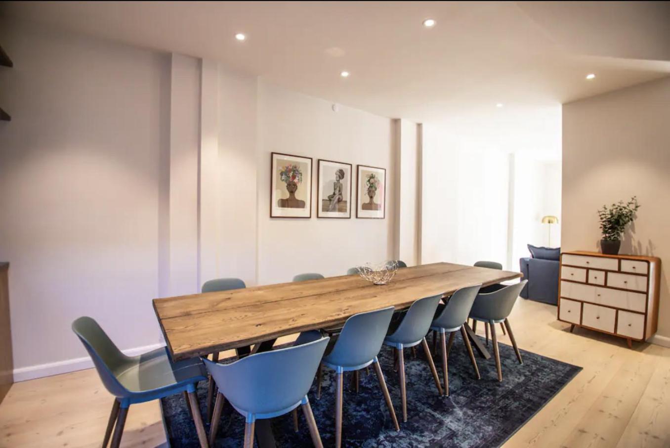 Stunning penthouse A location