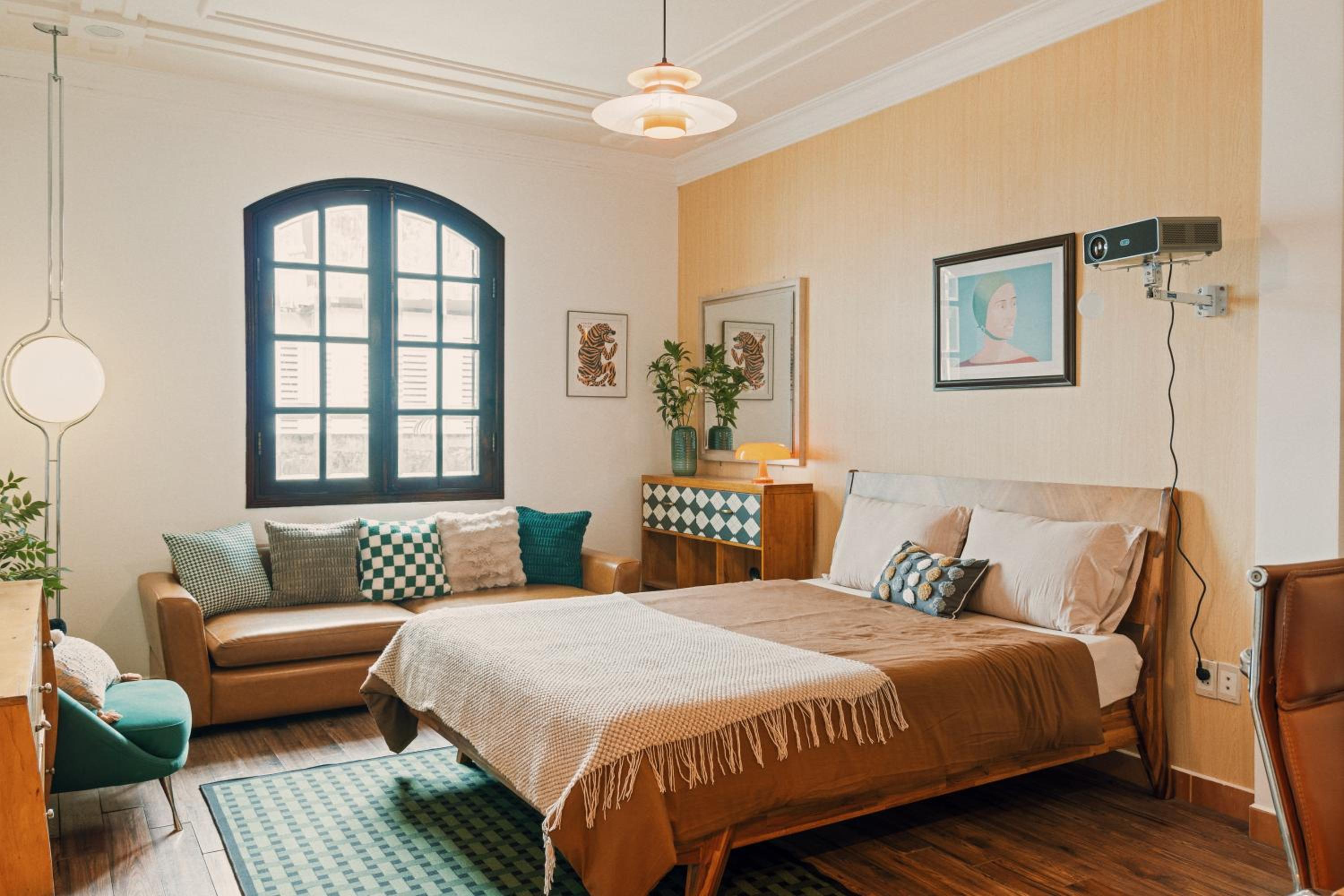 Maris House near Bui Vien