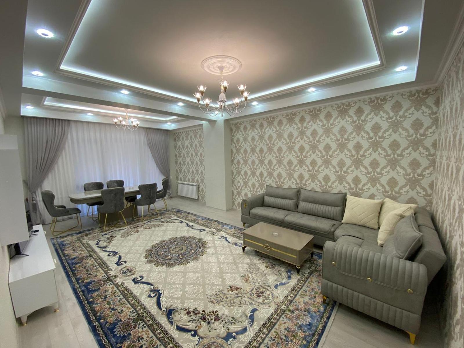 Khatai Lux Apartment