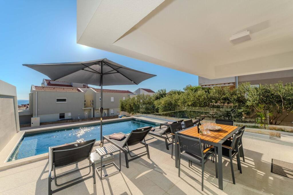 Villa Nova Excellence 1, villa with private pool view 2
