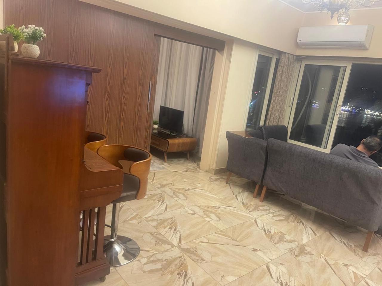Elite Nile view apartment