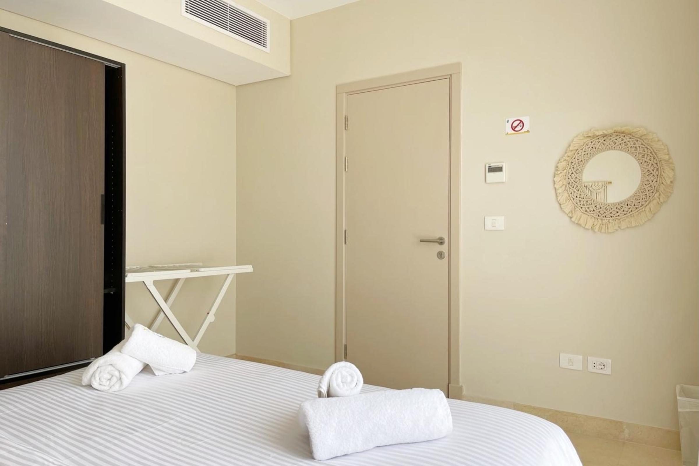 Minimal & Mere 1 BDR Mangroovy Free Beach & Pool