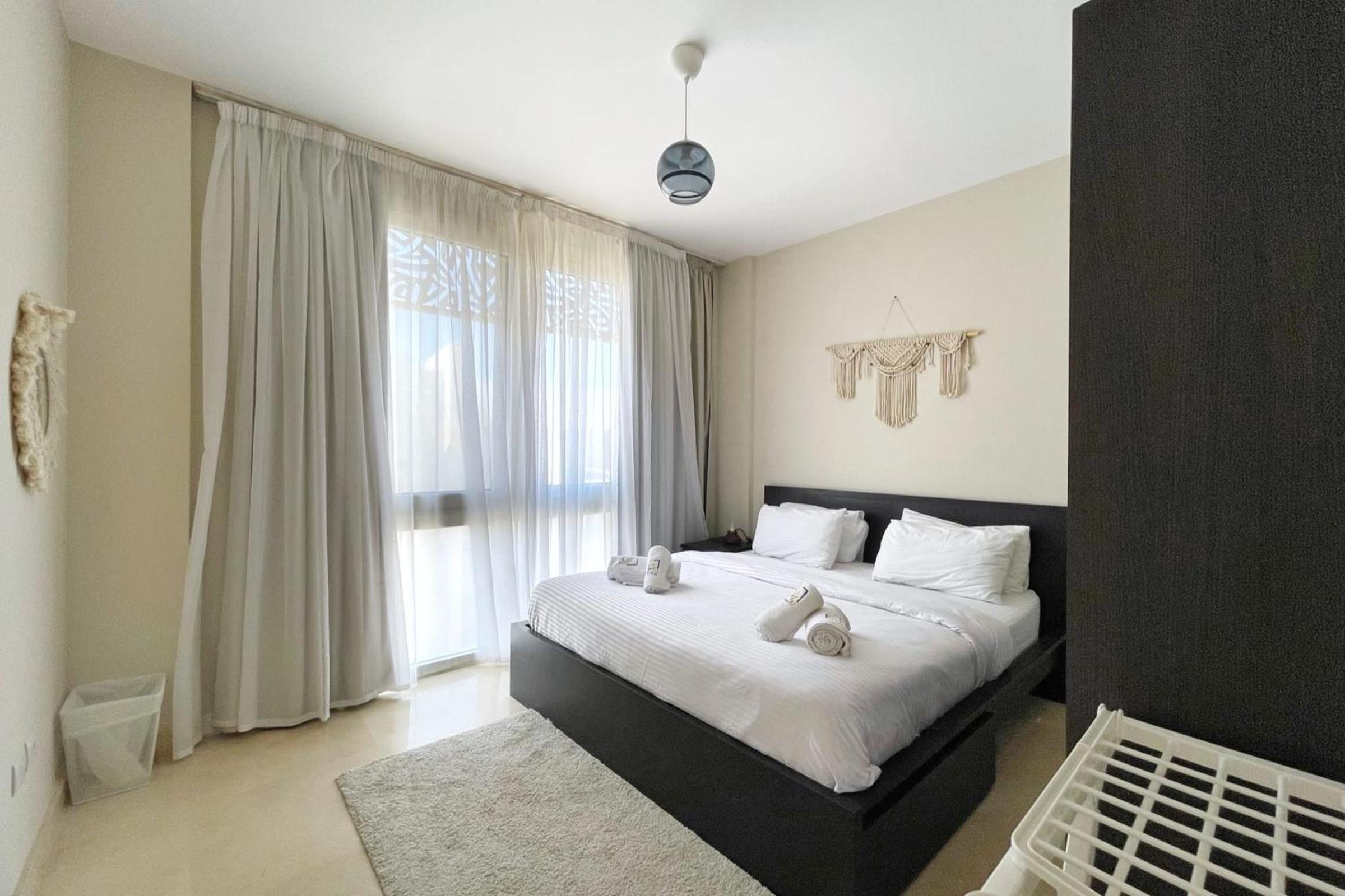 Minimal & Mere 1 BDR Mangroovy Free Beach & Pool