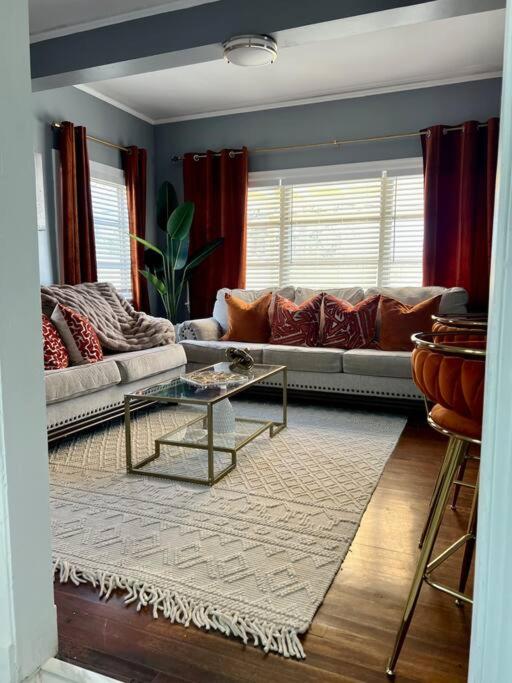 Midtown Retreat, 4mi to Downtown & Large Private Deck view 5