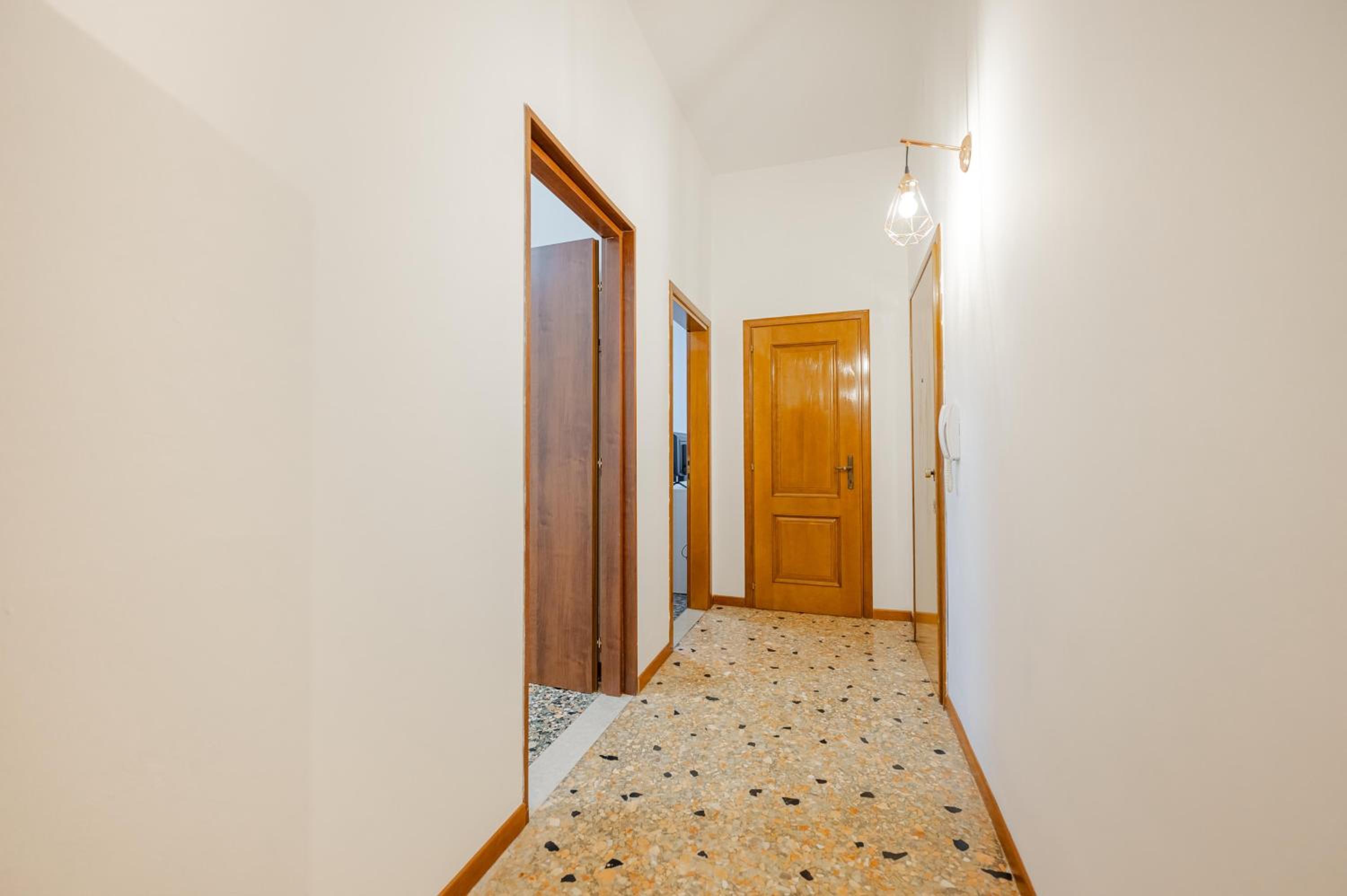 Tatiana Flat - 10 minutes to Venice - Mestre Train Station - Free Parking