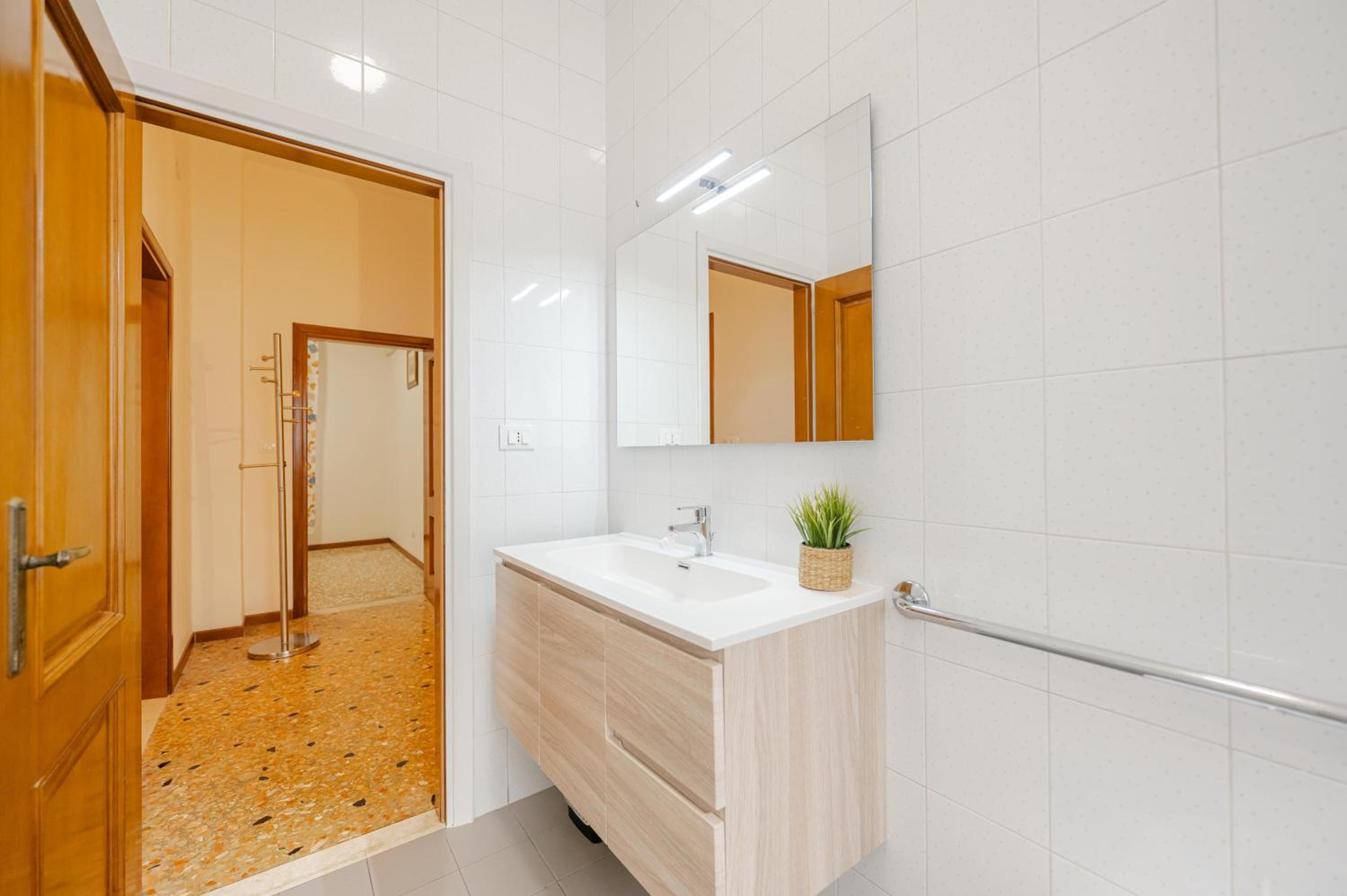 Tatiana Flat - 10 minutes to Venice - Mestre Train Station - Free Parking