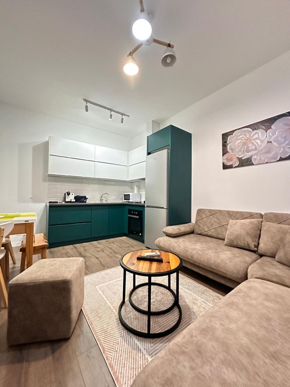 Rose Apartament City Center Tirana