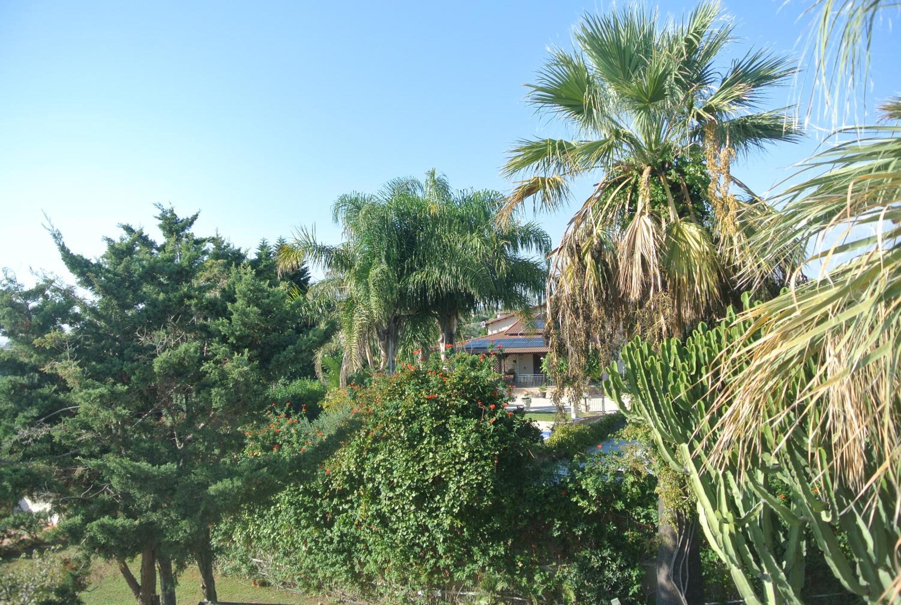 Villa Carlotta Resort
