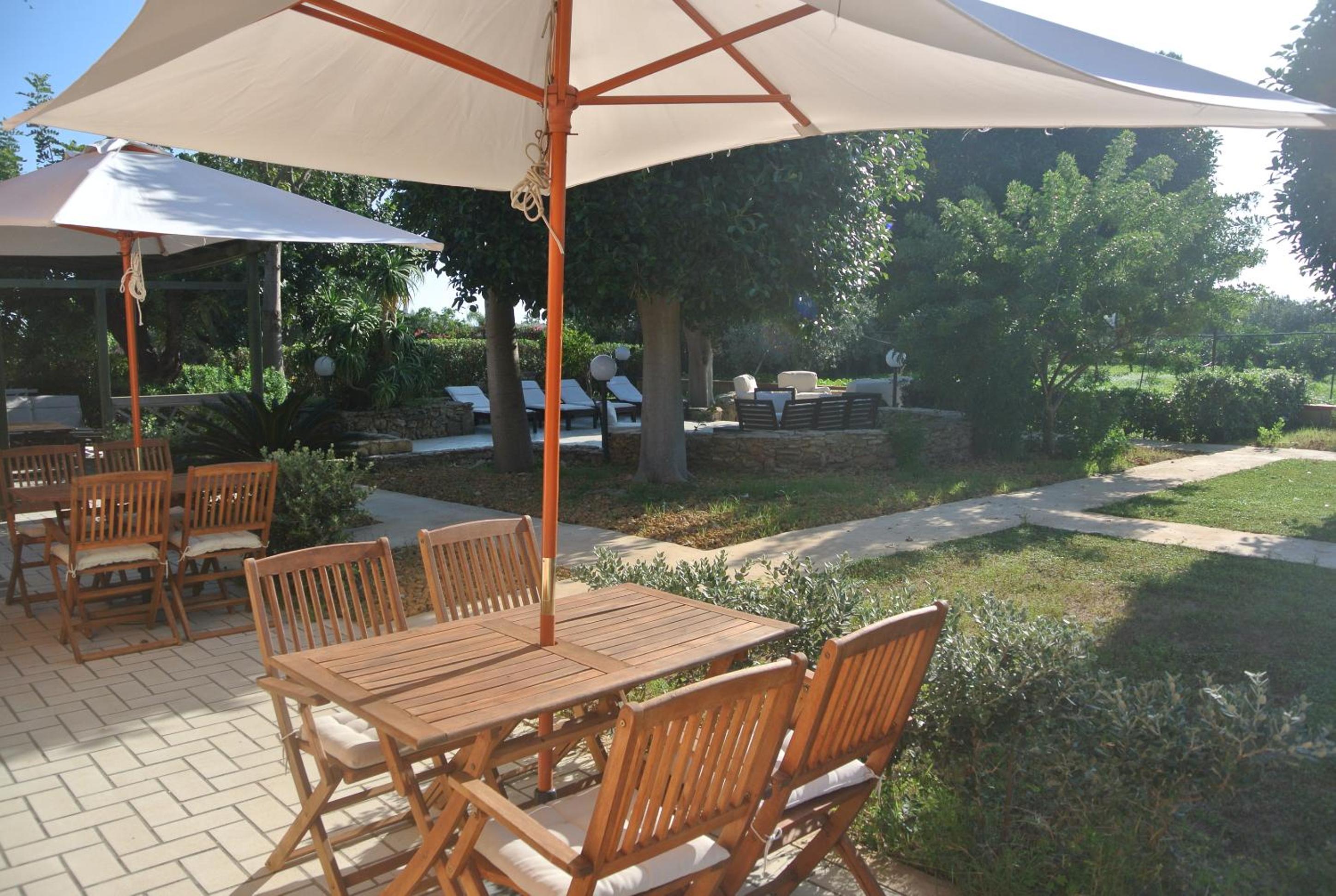 Villa Carlotta Resort