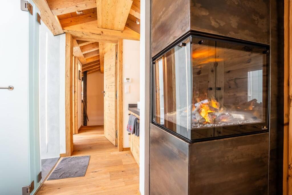 Akelei Penthouse by HomeFlow