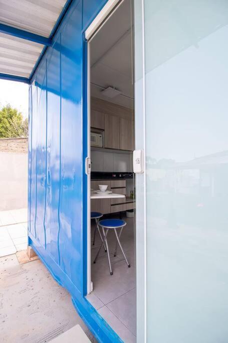 Aconchegante Studio Container-CuritibaPR 150m-INC