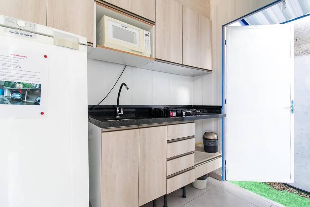 Aconchegante Studio Container-CuritibaPR 150m-INC
