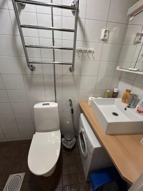 Private studio apartment Helsinki city center