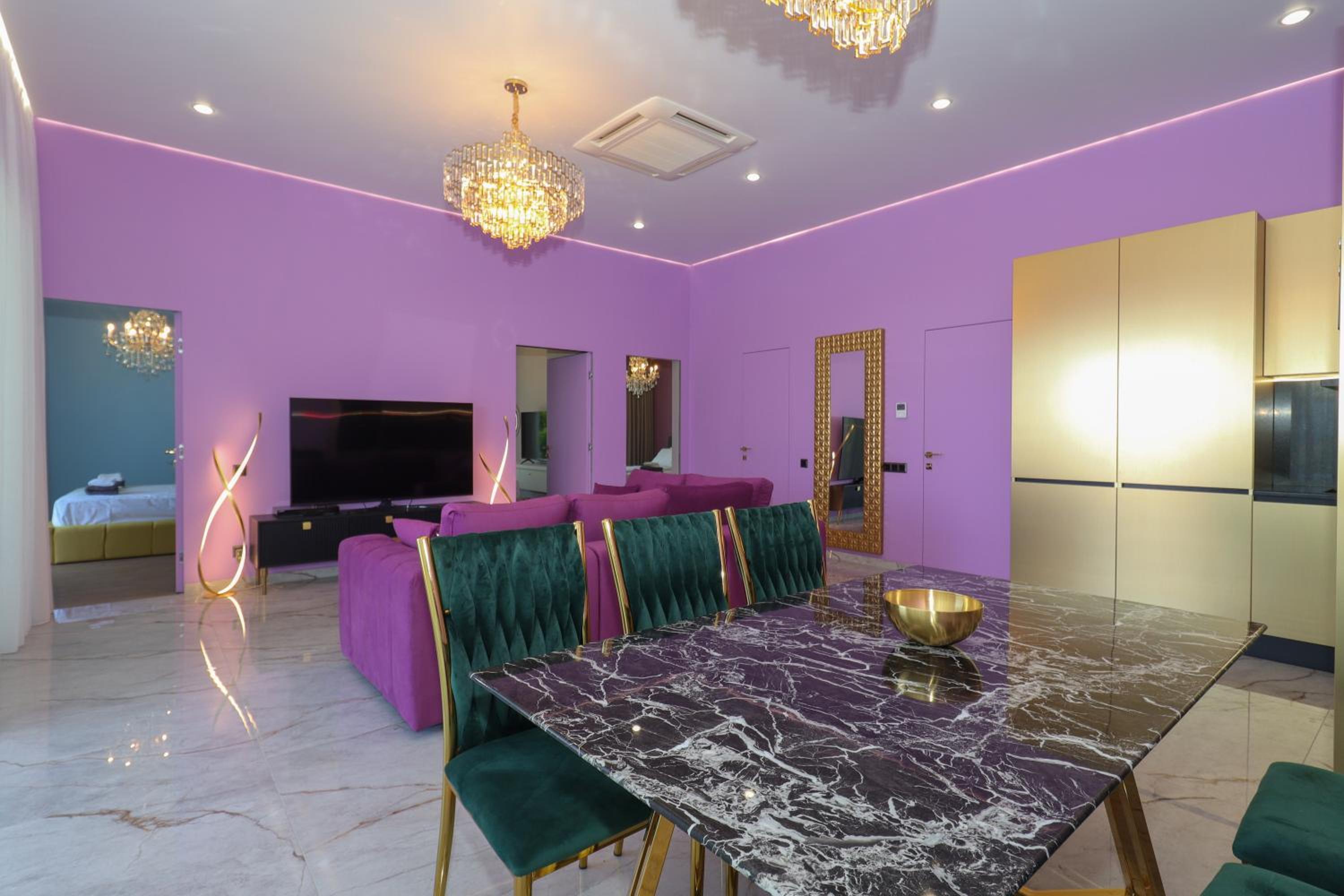 hotel room