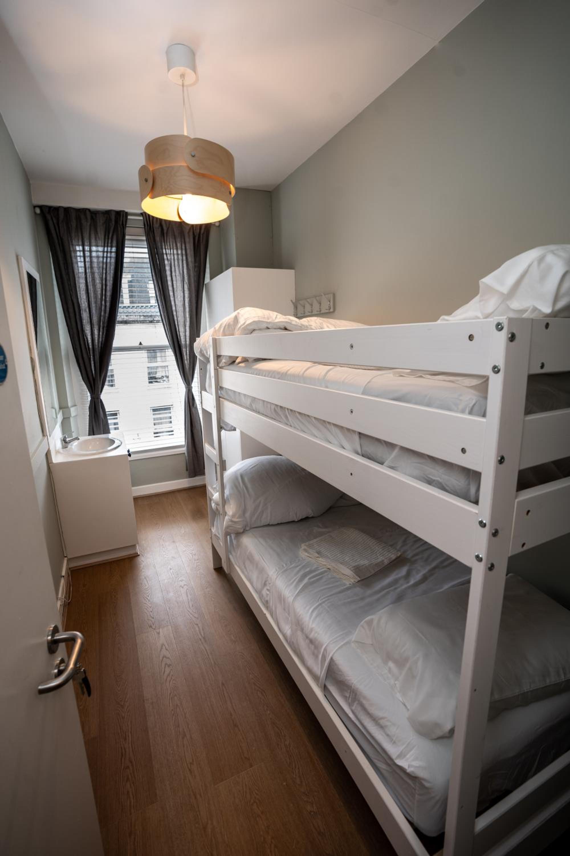 Talbot Street Guest House