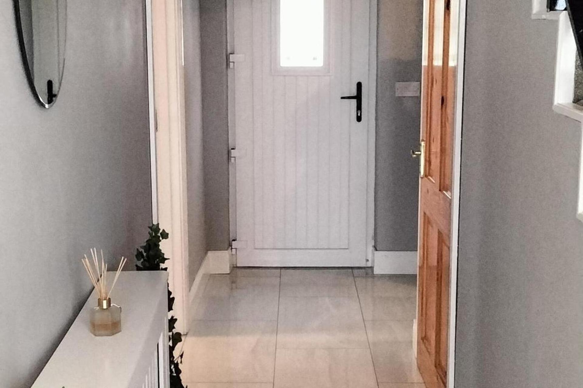 Letterkenny Vacations - Large house on the Wild Atlantic Way Donegal - Property Image 2