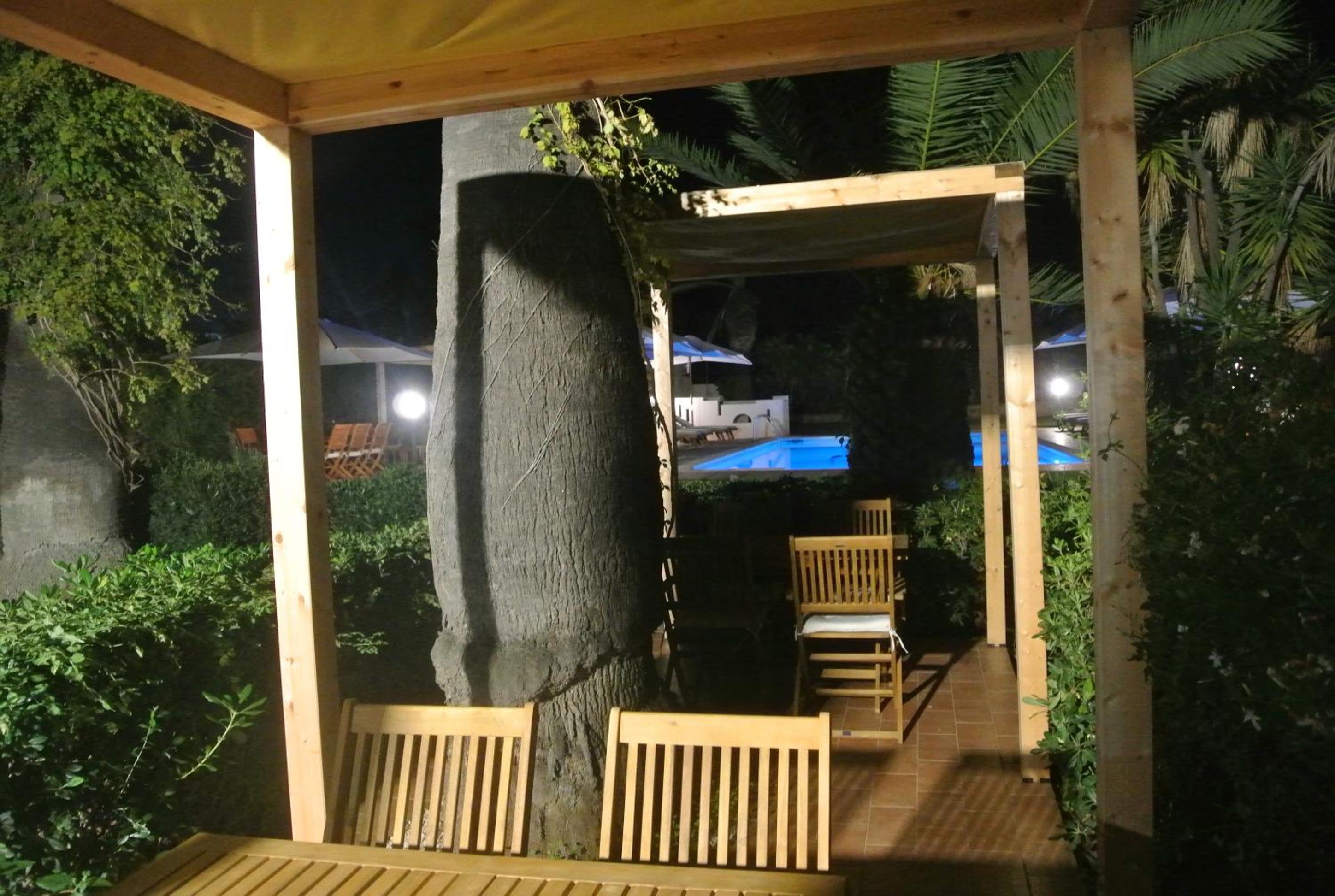 Villa Carlotta Resort