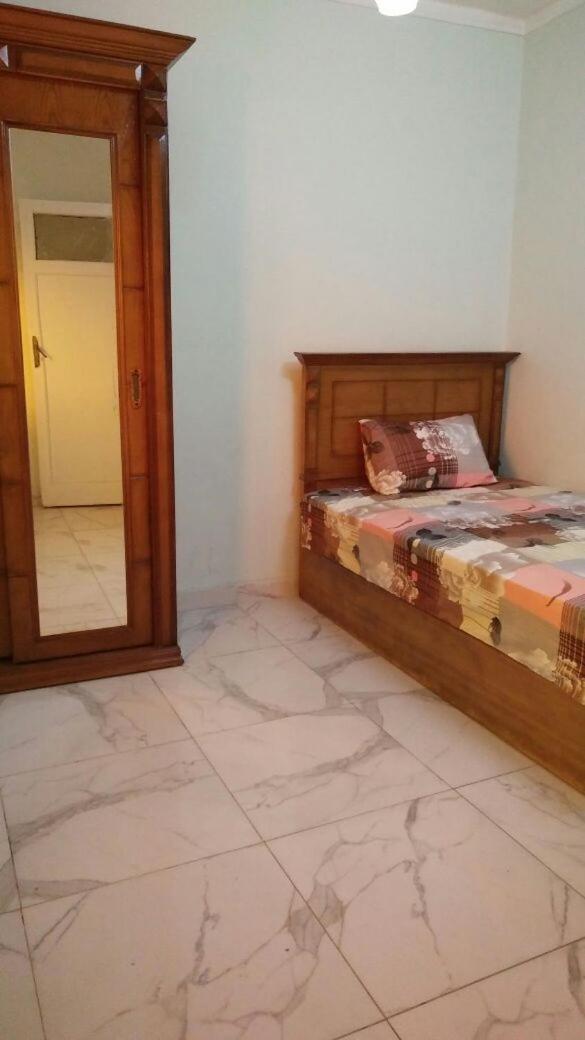 Spacious 3 bedroom Nile Apartment