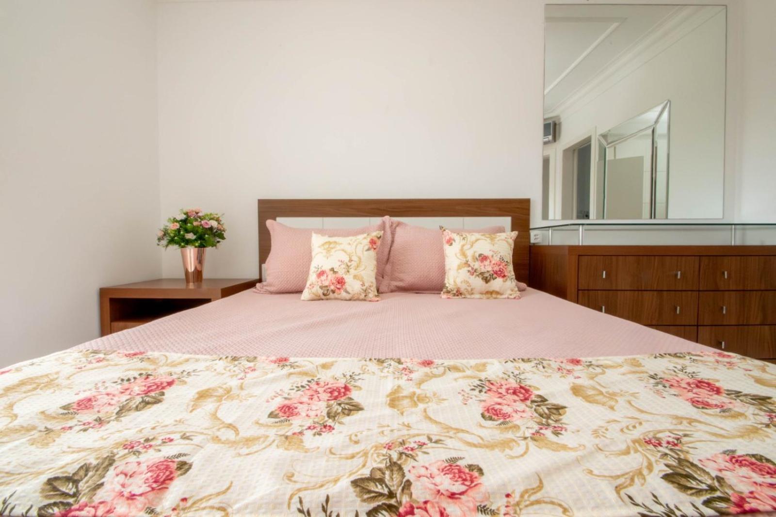 Floripa Jurerê Inter Colinas 4 qts 2 suites