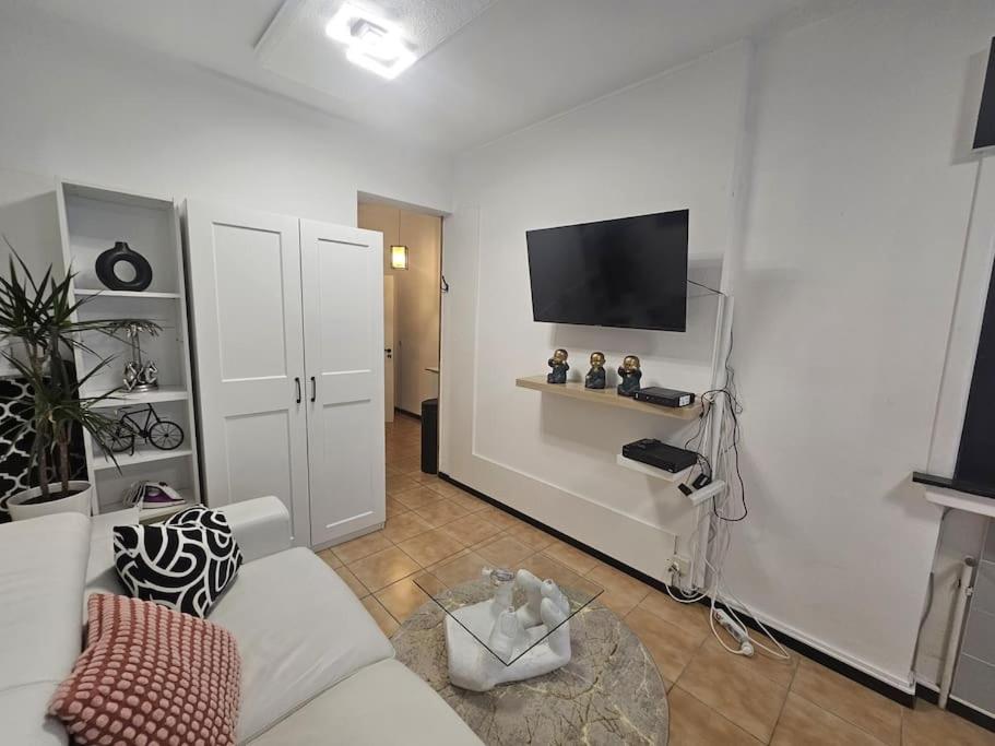 cosy studio concorde