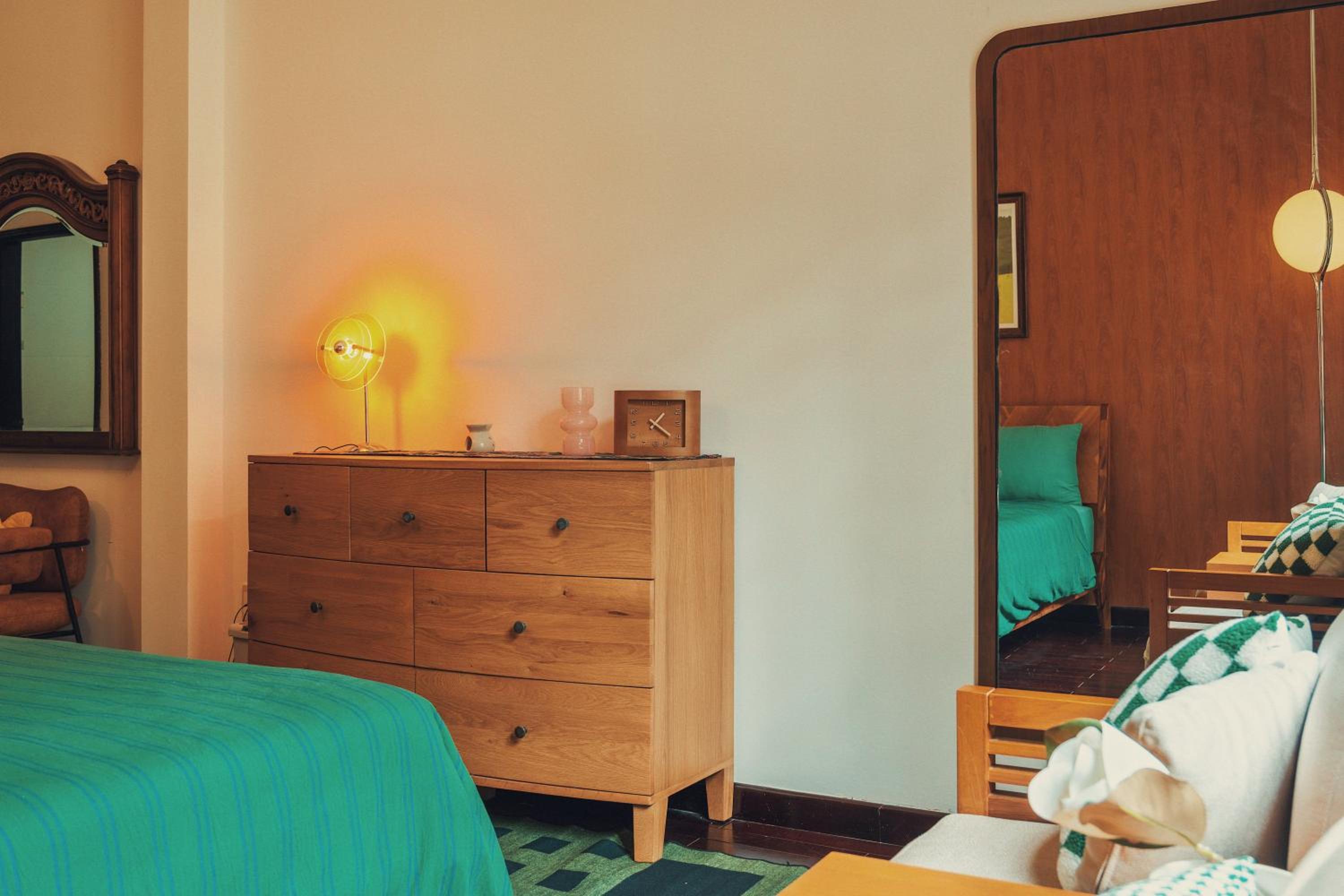 Smith Studio, Heart of Saigon