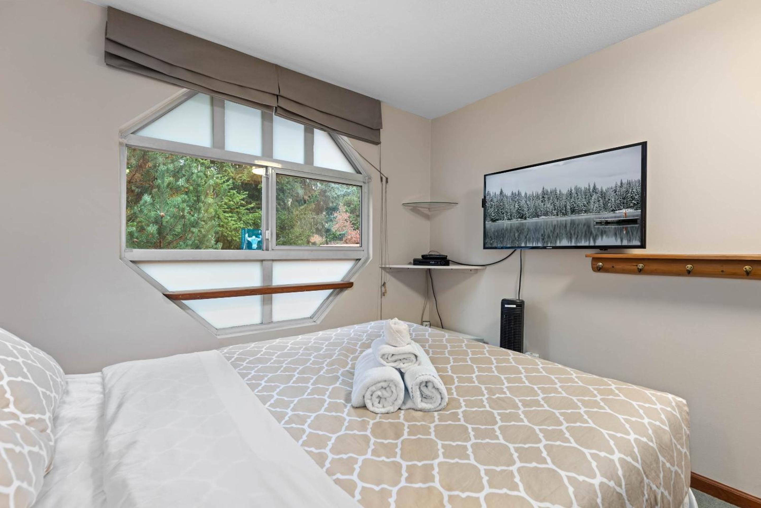 Stoney Creek Sunpath by Whistler Premier