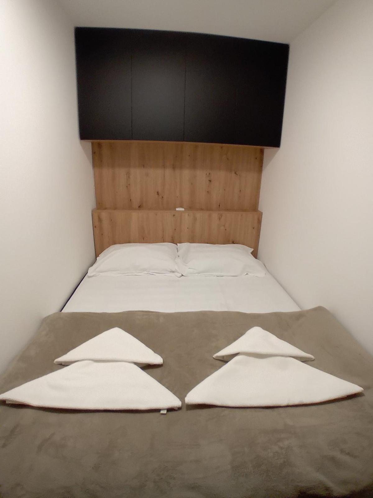 Apartment A12