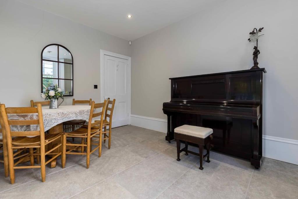 Bellevue Period House in County Armagh